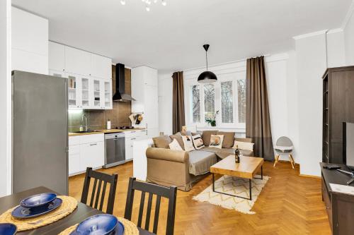 Historic Soul, Modern Stay Apartment