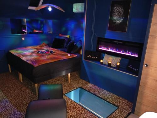 Ma Petite Chambre Parisienne