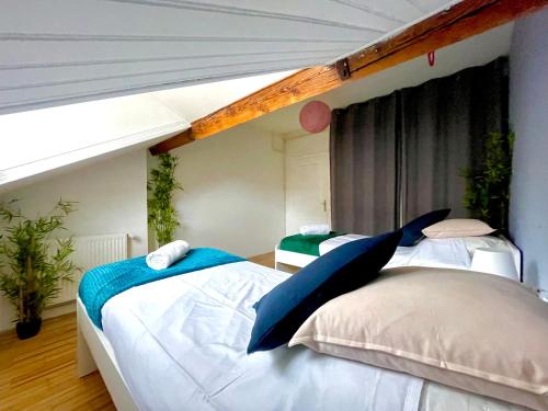 BnGo I Le Spacieux I 6 personnes, Climatisation, Parking gratuit, 3 chambres, 5 lits, Gare PartDieu, Centre de Lyon