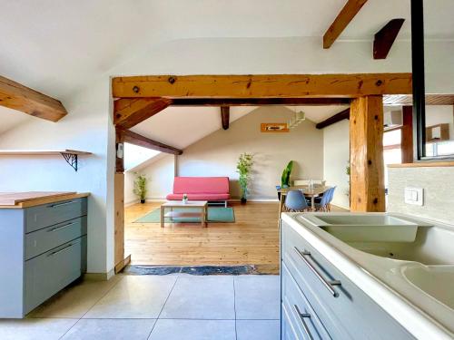 BnGo I Le Spacieux I 6 personnes, Climatisation, Parking gratuit, 3 chambres, 5 lits, Gare PartDieu, Centre de Lyon