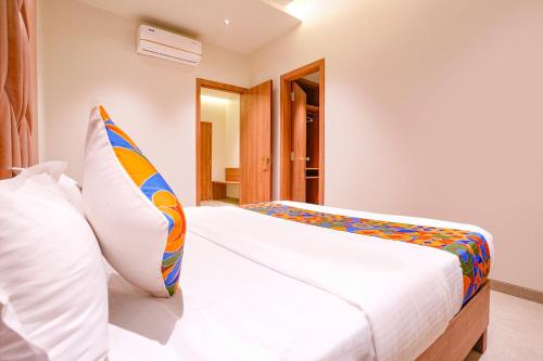 Gallery image of FabHotel Regency Nr Vasai in Vasai
