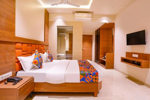 Gallery image of FabHotel Regency Nr Vasai in Vasai