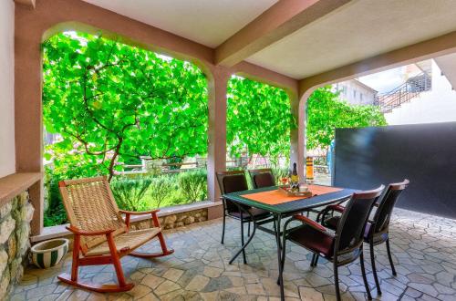 Idyllisches Apartment mit 2 Bikes, Grill, Haustiere erlaubt, Safe, WiFi