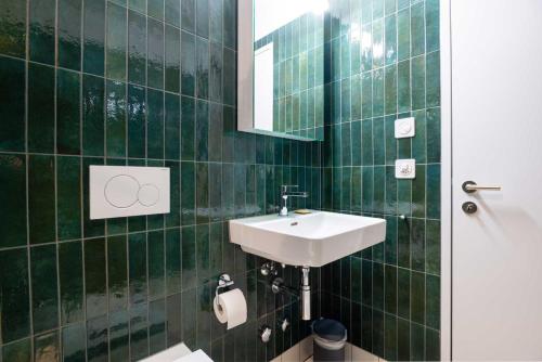 Un baño de HITrental Letzigrund - Apartment