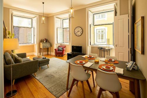 Baixa Apartment by Les Deux Mariettes