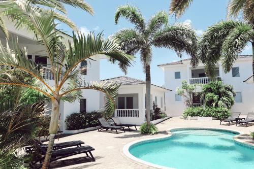 Palm Crest Curacao 150