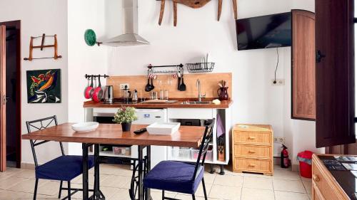 A kitchen or kitchenette at Centro de Arte
