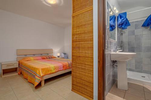 Ένα μπάνιο στο Villetta Lutturai