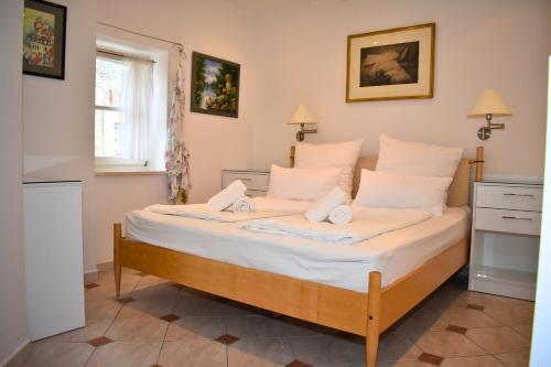 Villa Columba - 4 Star Deluxe Apartments