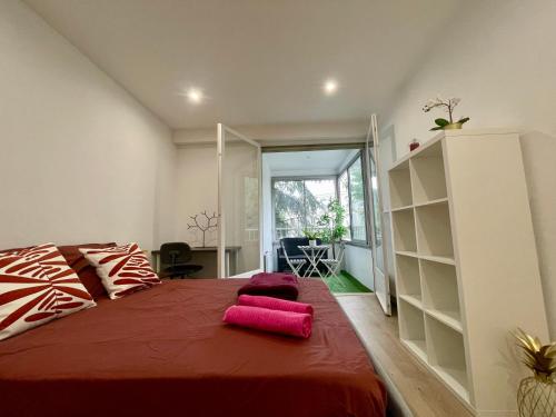 BnGo I Le Spacieux I 3 chambres, 2 salles de bain, 1 toilette, parking privé gratuit, 8 personnes, Vieux Lyon hypercentre photo 47