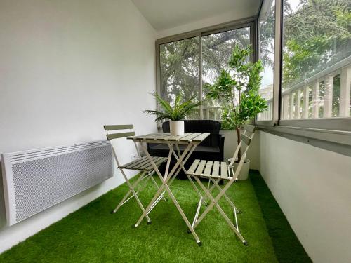BnGo I Le Spacieux I 3 chambres, 2 salles de bain, 1 toilette, parking privé gratuit, 8 personnes, Vieux Lyon hypercentre photo 22
