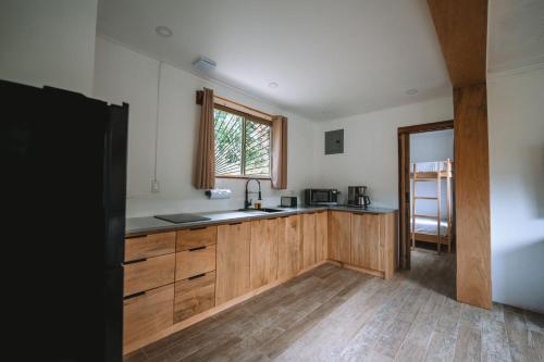 Gallery image of Casa Jaguar - Beach Walk Bungalows in Río Sequito