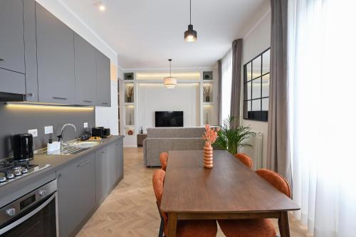 Appia Luxury Apartment photo 18