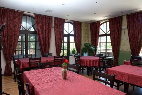 Gallery image of Family Hotel Demetra in Berkovitsa