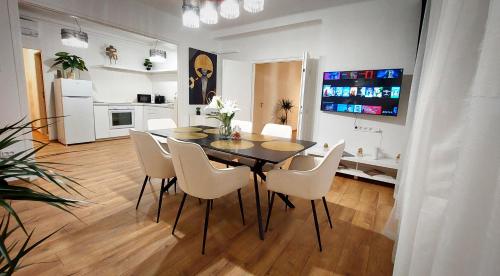 Central Station Lux Downtown Apartman