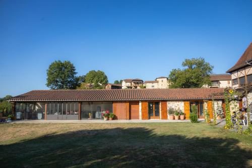 Fotografie z fotogalerie ubytování Oustal de la FRAYSSIERE v destinaci Felzins