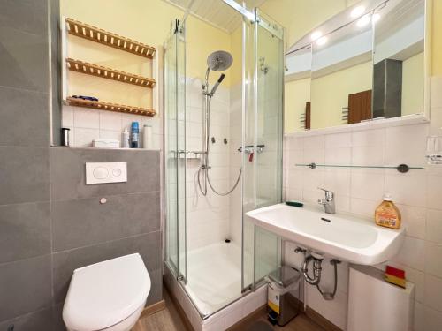 Koupelna v ubytování Strandpark