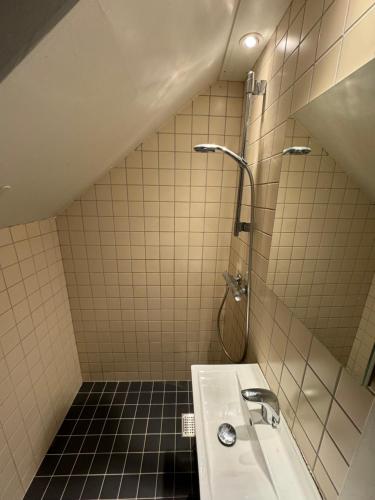 Ένα μπάνιο στο Møller Guesthouse