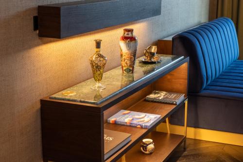 Un lugar para sentarse en Whisky Hotel
