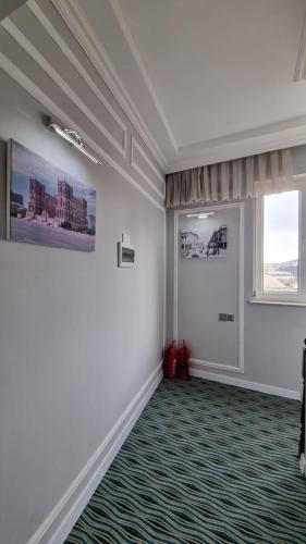 Gambar di galeri bagi Retro Art Boutique Hotel di Baku