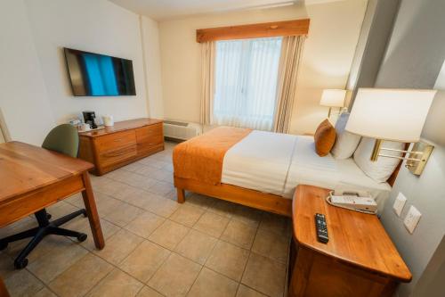Ένα ή περισσότερα κρεβάτια σε δωμάτιο στο Comfort Inn Tampico