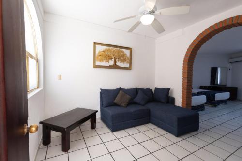 Zona de estar de Costa Alegre Hotel & Suites