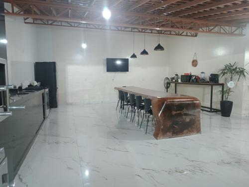 Μια τηλεόραση ή/και κέντρο ψυχαγωγίας στο Casa mobiliada cop30