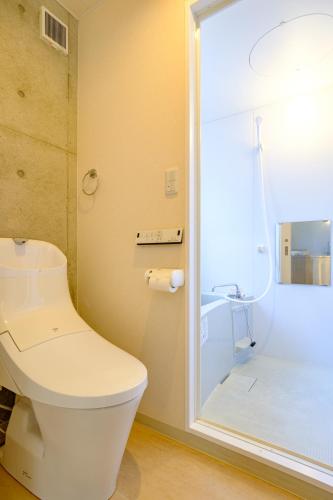 Salle de bains dans l'établissement DeLIGHT HOTEL