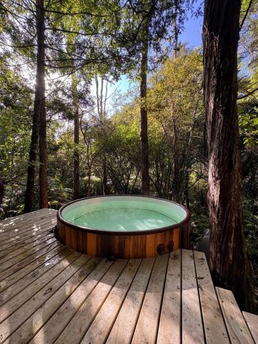Fotografie z fotogalerie ubytování Fantail Bush Chalet v destinaci Parakakau