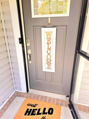 チェサピークにあるSpacious home in Chesapeakeのギャラリーの写真