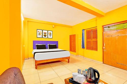 Fotografie z fotogalerie ubytování Super Hotel O Thavalakuppam Near Bus Stand v destinaci Pūrnānkuppam