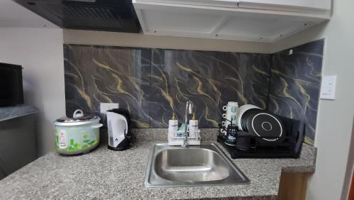 Dapur atau dapur kecil di Pine and Peak Serenity