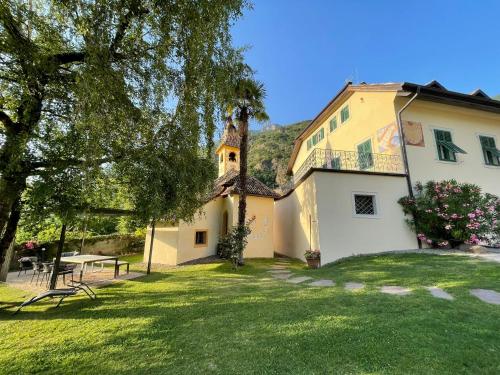 Κήπος έξω από το Gschnoferhof Terlan