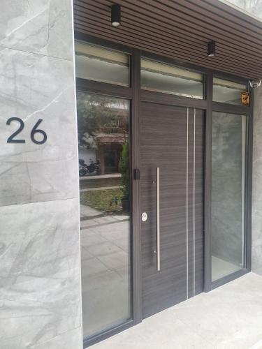 Blu suite-free parking