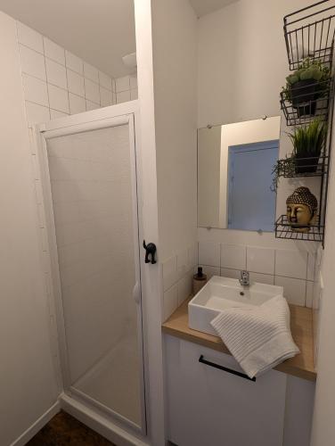 Ένα μπάνιο στο Suites privatives