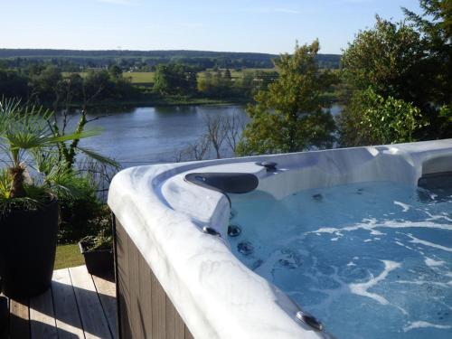 Camping du Lac de Pouzauges à 15' du PuyduFou
