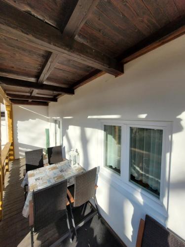 Fotografie z fotogalerie ubytování Ferienwohnungen Regul v destinaci Ferndorf