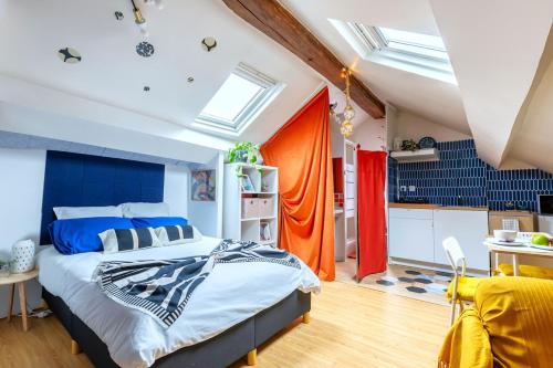 En eller flere senge i et værelse på Le Nid Chromatique, Hyper Centre Palaiseau