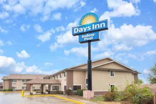 Days Inn by Wyndham Topeka in Topeka