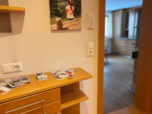 Una cocina o zona de cocina en Ferienwohnung Nardin