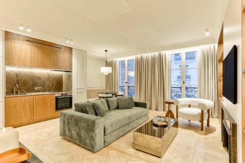 Maison Iéna - Serviced Apartments on Champs Elysées