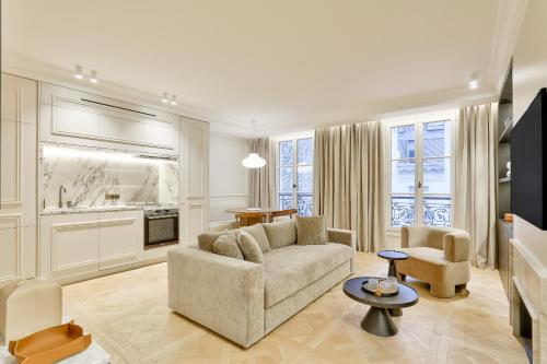 Maison Iéna - Serviced Apartments on Champs Elysées