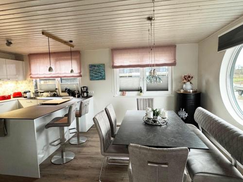 Dapur atau dapur kecil di Lille Fjord Hus