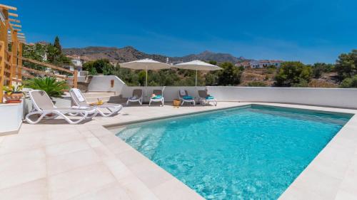 Villa Higuera Nerja by Ruralidays