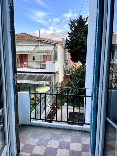Joli 2 pièces avec terrasse, proche mer
