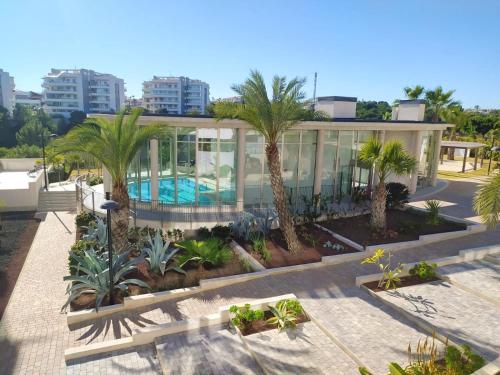 Family apartment greenhills villamartin with spa