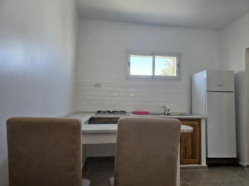 Η κουζίνα ή μικρή κουζίνα στο Maison Maram