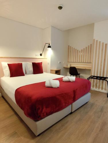 Bacalhoeiros 125 Hotel