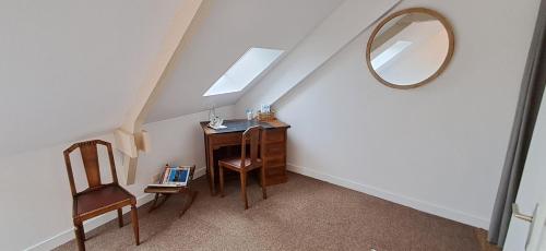 Imagen de la galería de Le Gîte de l'Amer - T2 - Duplex - Centre Bourg, en Baden