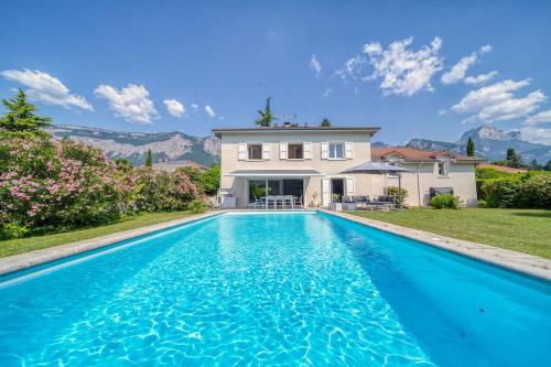 Villa Piscine Eau Salée avec jeux multiples